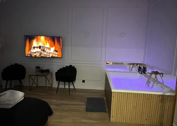 Apartament Z Jacuzzi Krakow Shine Starowislna